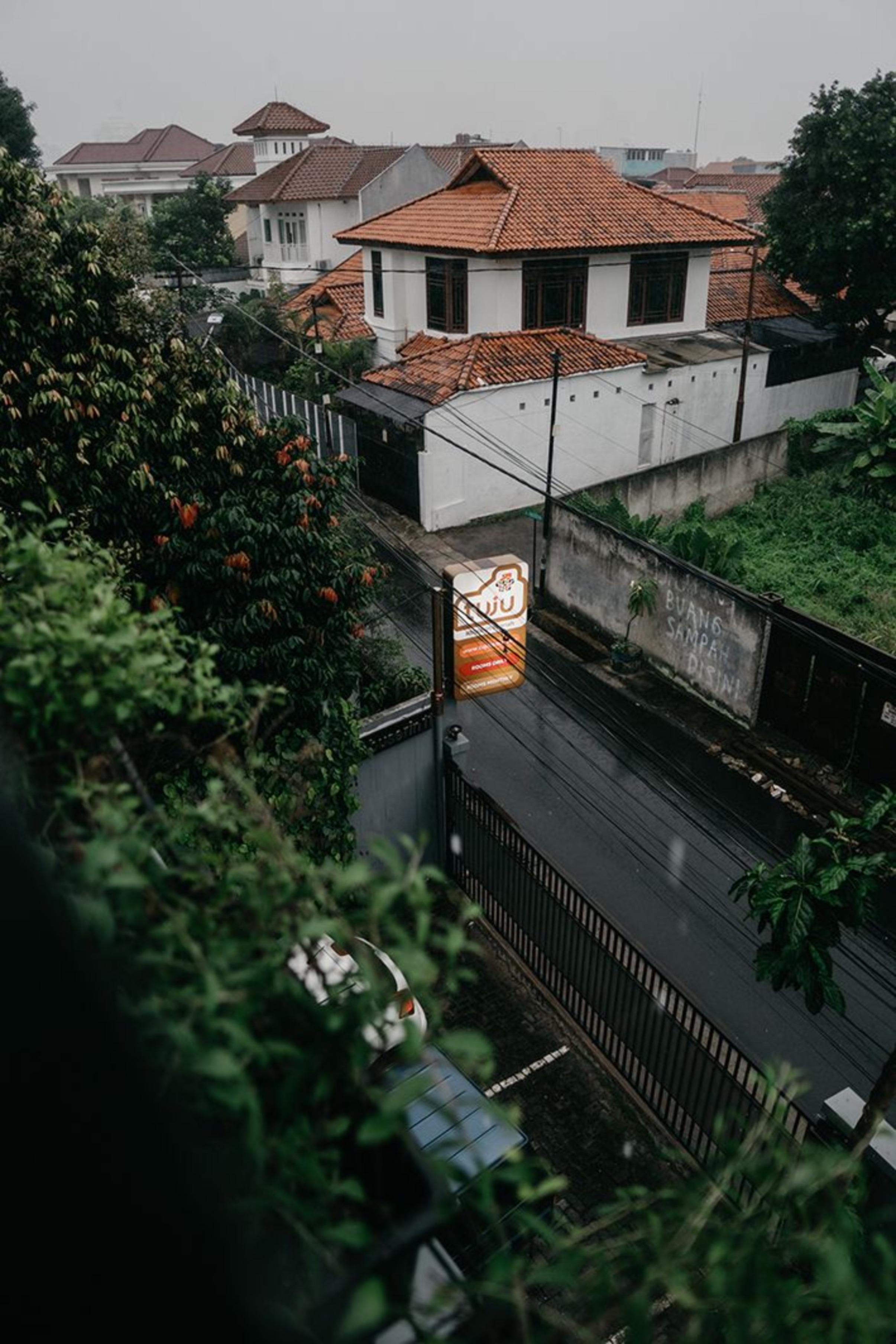 Tuju Abuserin Syariah Jakarta Exteriér fotografie